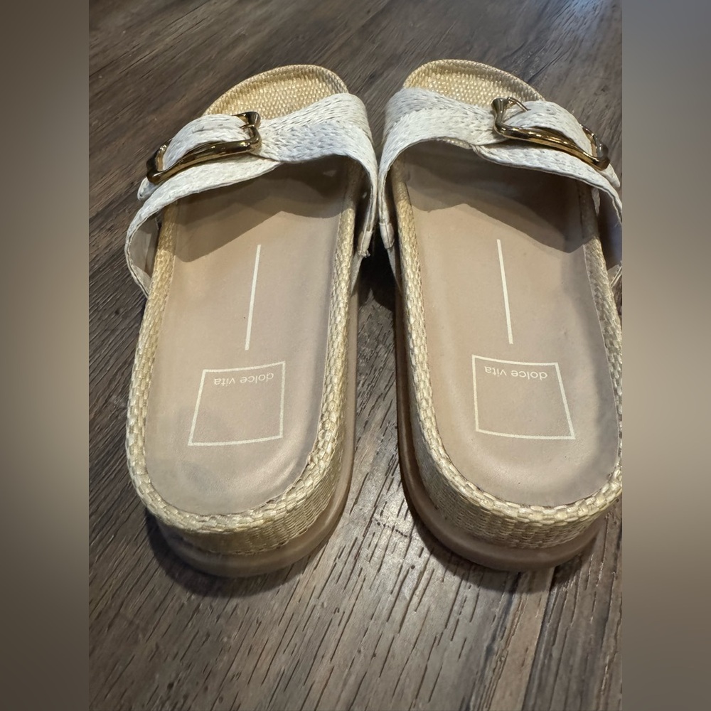 Dolce Vita Sydnee Sandal Raffia Beige/Tan Slide On Sz 8 EUC - Picture 4 of 6